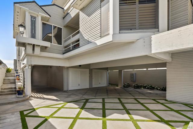 1288 Seacoast Dr., Imperial Beach CA: https://media.crmls.org/mediaz/ebb1273a-327b-4458-8833-92c9ab1c695e.jpg