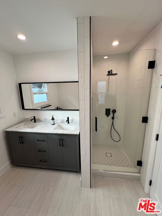 Bath 2 (ensuite Bdrm 3)