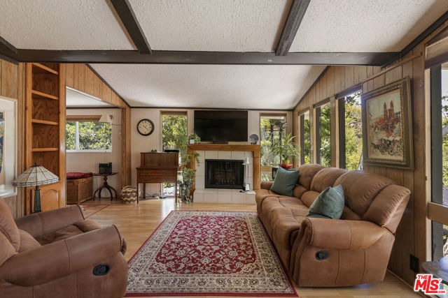 54 Robin Hood Place photo 16