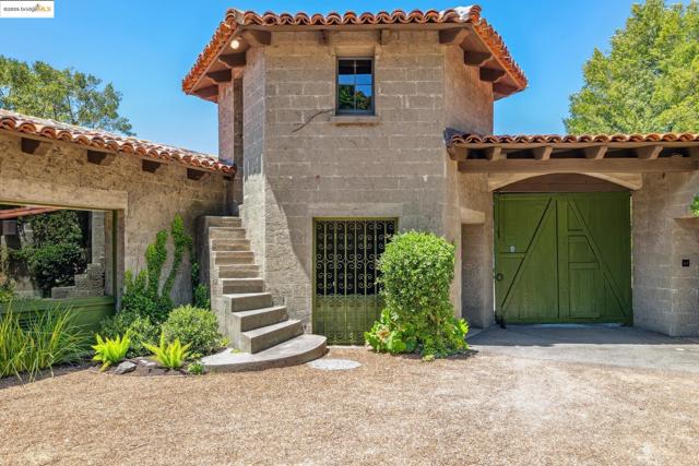 Image 42 of 60 For 2900 Buena Vista Way