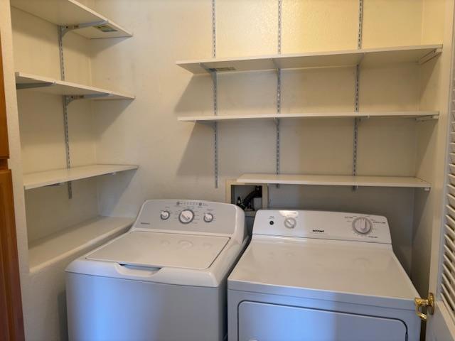 1360 Shady Lane, Turlock CA: https://media.crmls.org/mediaz/ebb586fa-1761-451c-9a10-26b56d78204c.jpg