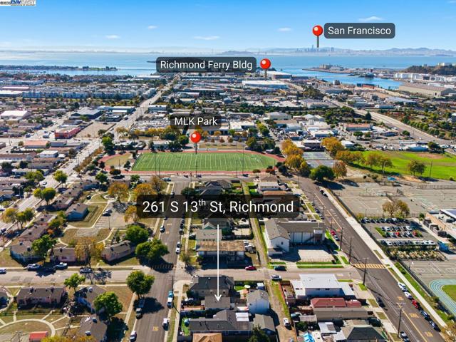 261 S 13th St, Richmond CA: https://media.crmls.org/mediaz/ebb589ba-f167-44da-9c70-613b9cd708fe.jpg