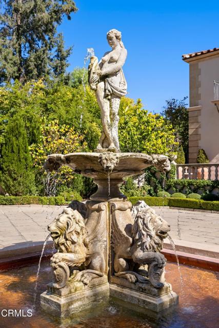 Detail Gallery Image 8 of 39 For 262 S San Rafael Ave, Pasadena,  CA 91105 - 6 Beds | 5/6 Baths