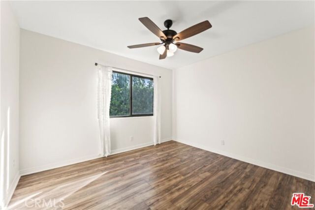 4227 Freedom Drive, Calabasas CA: https://media.crmls.org/mediaz/ebb92f9a-9dad-4527-a1cb-b33886d8d5fd.jpg