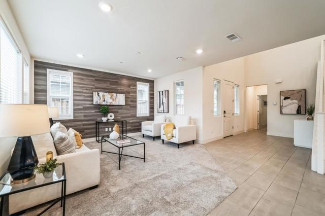 7030 Provincial Street, Tracy CA: https://media.crmls.org/mediaz/ebba713a-56ef-4a3c-b38e-3cb174e636d0.jpg