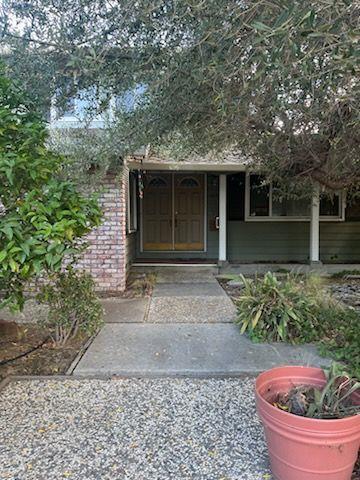 1648 Knollwood Avenue, San Jose CA: https://media.crmls.org/mediaz/ebbb1c80-97f2-4f63-886a-a462da53d582.jpg