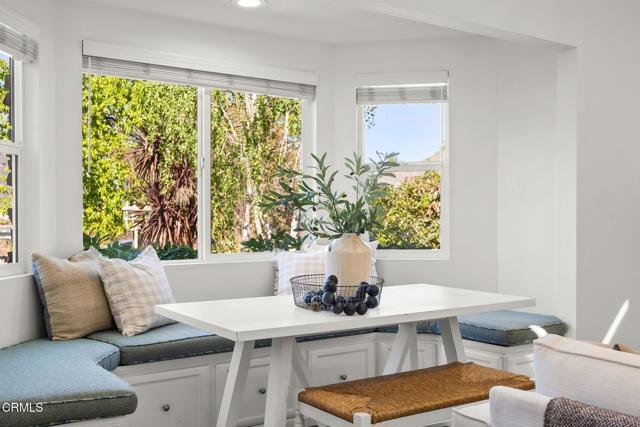 Detail Gallery Image 28 of 70 For 738 Capitan St, Thousand Oaks,  CA 91320 - 6 Beds | 4 Baths