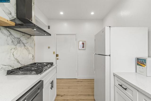 Image 16 of 51 For 5865 Marshall Street
