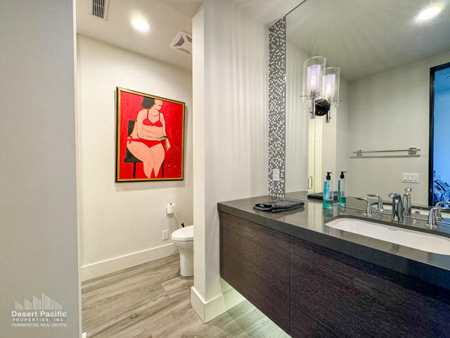 61680 Fullerton Dr, Thermal CA: https://media.crmls.org/mediaz/ebbd19f2-b272-4b2b-9190-ede51ab9a303.jpg