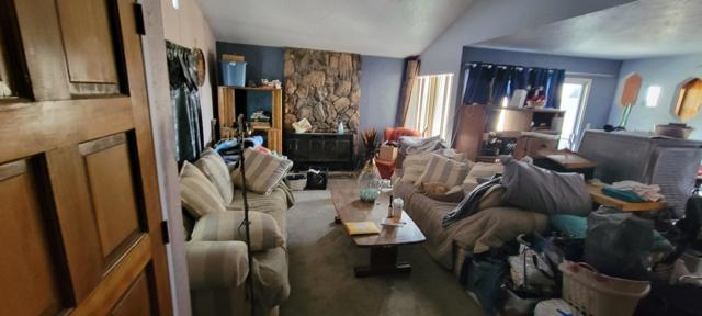 1230 N Las Posas Court, Ridgecrest CA: https://media.crmls.org/mediaz/ebbd3bdf-c37c-4be1-b4b2-76d52b9092c3.jpg