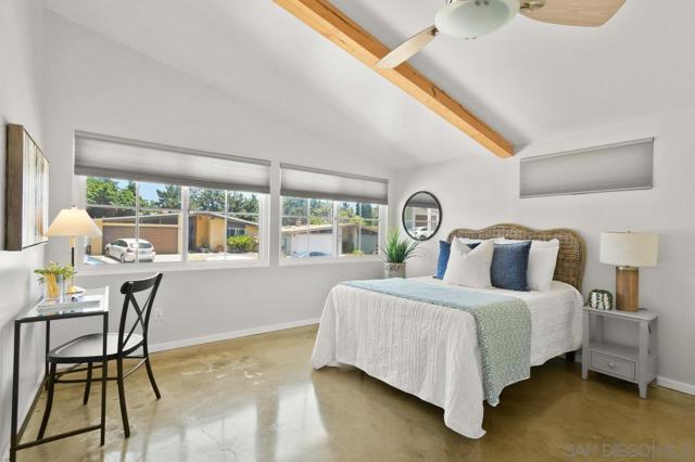 3559 Larga Circle, San Diego CA: https://media.crmls.org/mediaz/ebbd5169-a7fb-45a9-b548-11cacf530b0d.jpg