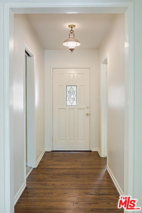 6208 Mary Ellen Avenue photo 6