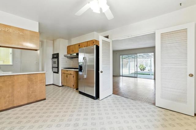 4887 Pepperwood Way, San Jose CA: https://media.crmls.org/mediaz/ebbe192d-09a6-4f51-a6bc-f20fc051748c.jpg