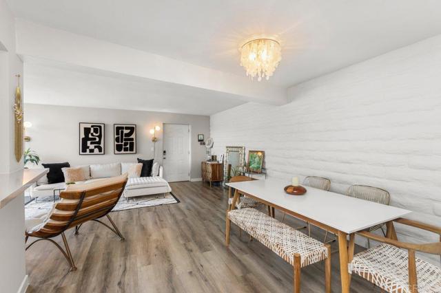 Detail Gallery Image 11 of 36 For 2544 Navarra #12,  Carlsbad,  CA 92009 - 2 Beds | 2 Baths