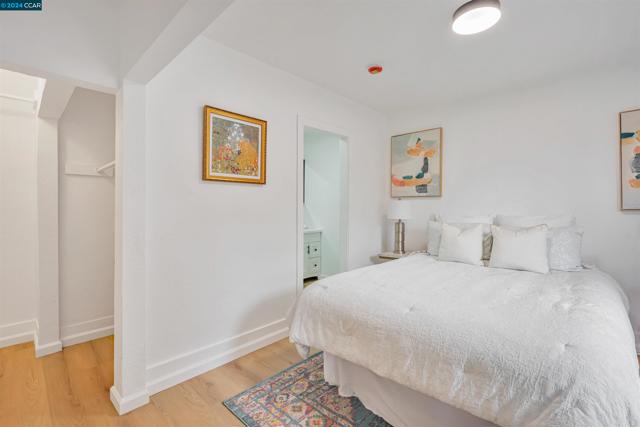 Image 21 of 35 For 1607 Santa Clara St