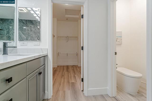 2511 Soren Way, San Ramon CA: https://media.crmls.org/mediaz/ebbf4c63-a637-4f66-a4a0-eb63e63657bd.jpg
