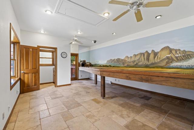 1120 Valley Quail Circle, San Jose CA: https://media.crmls.org/mediaz/ebbf6cf3-2318-489b-a57e-32bf7c246da3.jpg