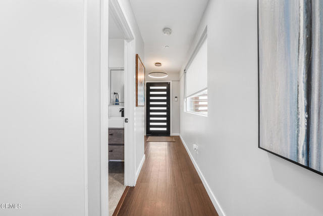 4255 Raynol Street, Los Angeles CA: https://media.crmls.org/mediaz/ebbf894e-19a3-4f28-80a9-11a007c8f561.jpg