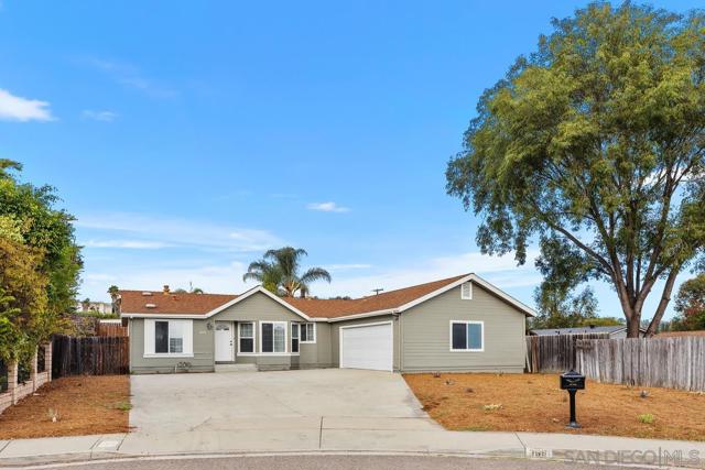 3691 Gracia Paseo, Spring Valley CA: https://media.crmls.org/mediaz/ebc0439a-9bbb-4ff3-9038-88742d29ad19.jpg