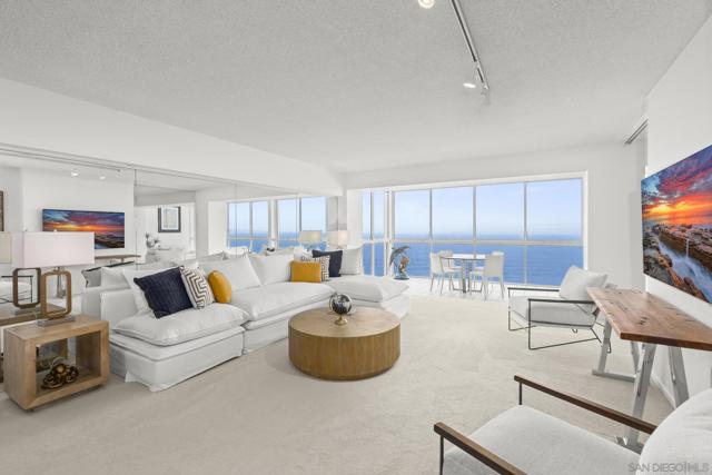 939 Coast Blvd, La Jolla CA: https://media.crmls.org/mediaz/ebc09c73-a060-4cbe-beb7-3066cbdd4b17.jpg