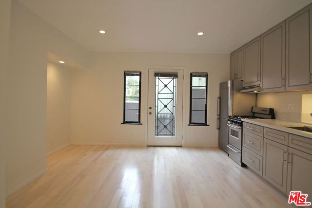 836 Hilldale Avenue, West Hollywood CA: https://media.crmls.org/mediaz/ebc0cd6b-8a7c-4c78-9f29-3a072dfad173.jpg