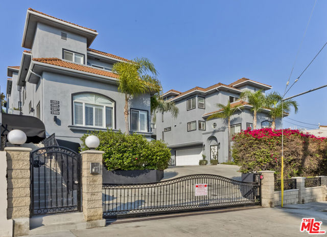 1007 Figueroa Terrace, Los Angeles CA: https://media.crmls.org/mediaz/ebc555e6-4661-4127-9cd4-fed89b5106c7.jpg
