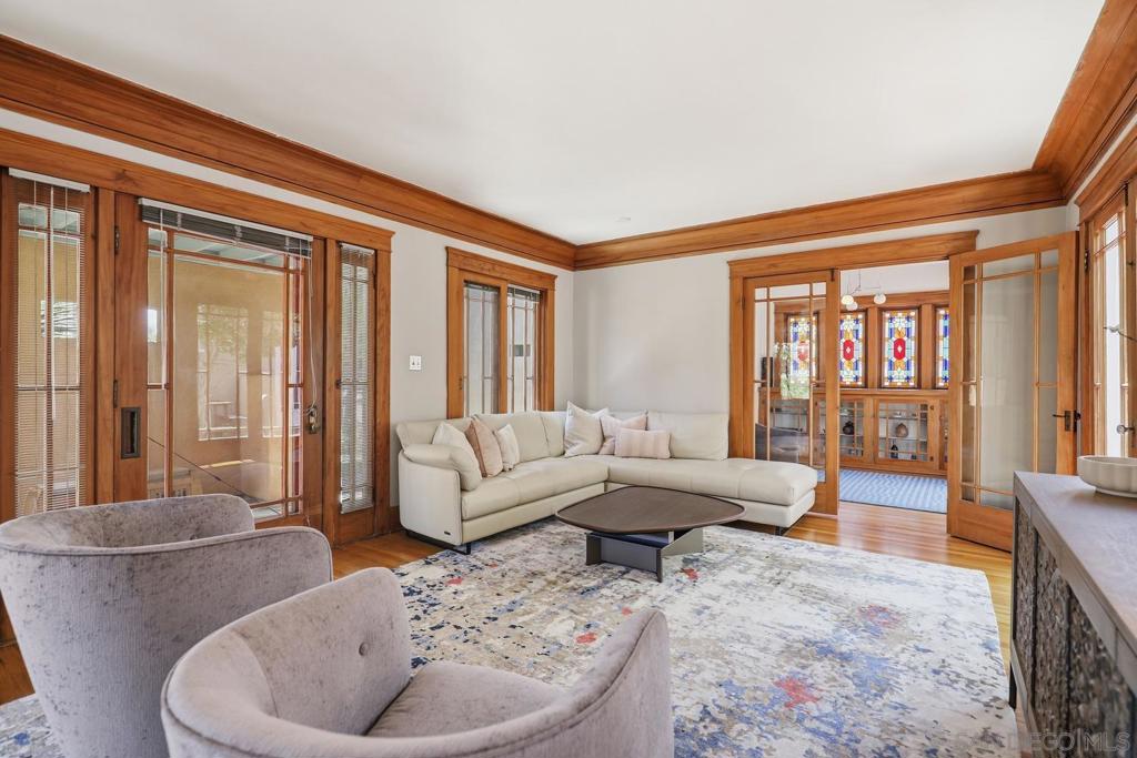 3031 Kalmia St - photo 12