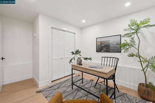 Image 43 of 60 For 3085 Avellano Drive