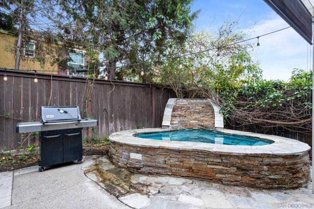 17155 Albert Ave, San Diego CA: https://media.crmls.org/mediaz/ebc6a8d6-61c1-4045-9210-7f1af3ad9053.jpg
