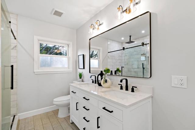 847 Willow Glen Way, San Jose CA: https://media.crmls.org/mediaz/ebc8cac5-c5a4-4ca3-ba7d-40e42da71763.jpg