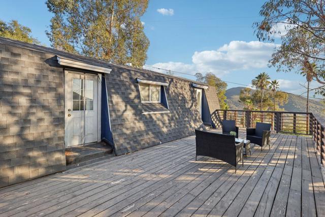 26086 Bear Valley Heights Road, Escondido CA: https://media.crmls.org/mediaz/ebc9096f-4499-4c1e-875a-f8916043314c.jpg