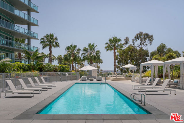 13600 Marina Pointe Drive, Marina del Rey CA: https://media.crmls.org/mediaz/ebc94af6-c046-4714-9aa4-fa7cfdf3feed.jpg