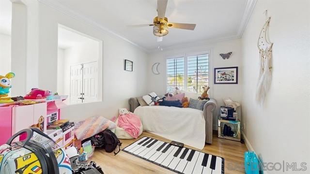 43041 Noble Court, Temecula CA: https://media.crmls.org/mediaz/ebc987e0-b290-4a14-a4fe-be21a60174b6.jpg