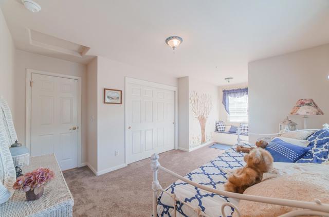 8631 Woodland Heights Court, Salinas CA: https://media.crmls.org/mediaz/ebc9e712-6337-4f83-99b3-292395121eb3.jpg