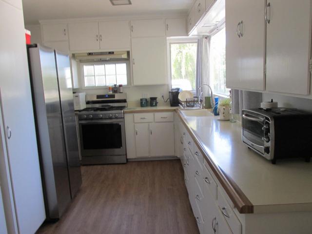 1610 Cienega Road, Hollister CA: https://media.crmls.org/mediaz/ebca34ba-c385-4ab0-a54c-3e77e38206a6.jpg