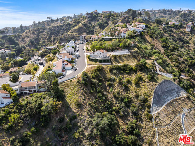 1848 CRESCENT HEIGHTS Boulevard, Los Angeles, California 90069, 4 Bedrooms Bedrooms, ,3 BathroomsBathrooms,Single Family Residence,For Sale,CRESCENT HEIGHTS,24433247