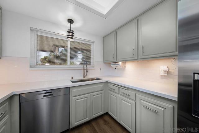 4235 Asher St., San Diego CA: https://media.crmls.org/mediaz/ebcb9fc1-dcf0-4593-a450-e1a7939634c3.jpg
