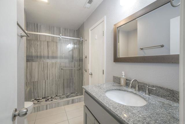 Detail Gallery Image 17 of 25 For 769 Magnolia Ave #B,  Carlsbad,  CA 92008 - 3 Beds | 2 Baths