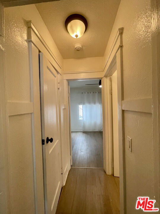 223 Lake Shore Terrace, Los Angeles CA: https://media.crmls.org/mediaz/ebcbf20c-ea79-442b-98c7-53338c8ec6f0.jpg