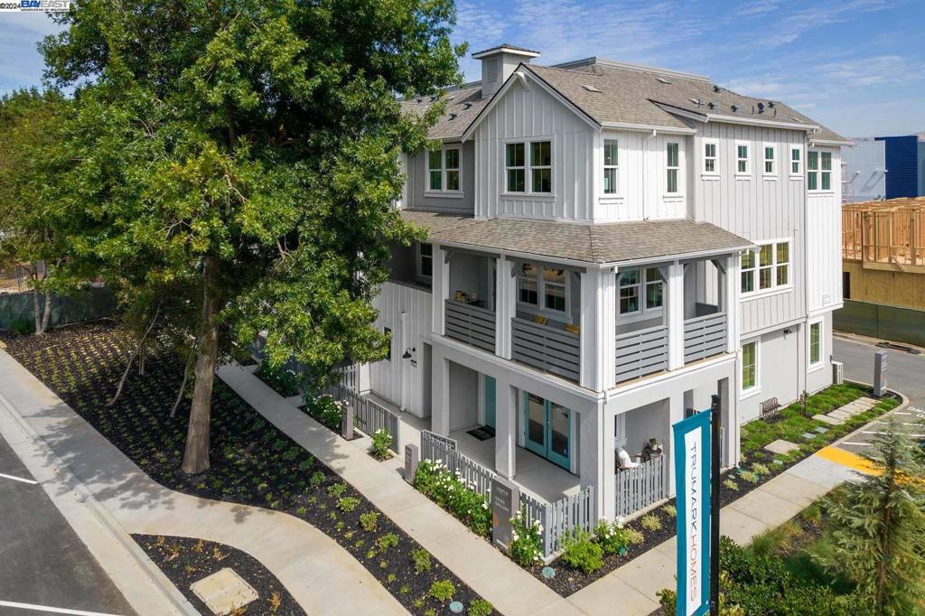 18105 Cosecha Lane