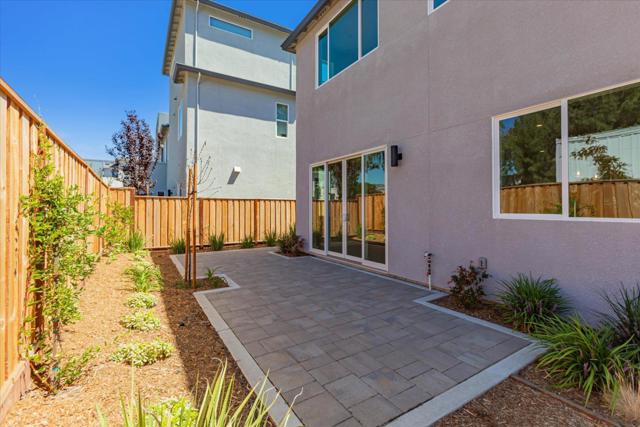 328 Isabelline Court, San Ramon CA: https://media.crmls.org/mediaz/ebccc199-55f8-4470-9f72-db8d6b57cc01.jpg
