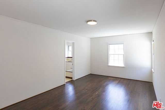 2547 Canyon Drive, Los Angeles CA: https://media.crmls.org/mediaz/ebce6a28-ba7c-4642-99d2-3049ac5d78cb.jpg