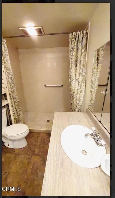 5919 Great Oak Circle, Los Angeles, California 90042, 4 Bedrooms Bedrooms, ,2 BathroomsBathrooms,Residential,For Sale,5919 Great Oak Circle,CRP1-19798