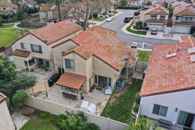 2228 Oak Haven Avenue, Simi Valley CA: https://media.crmls.org/mediaz/ebcfe424-a6e6-49da-8f14-4509868262b1.jpg