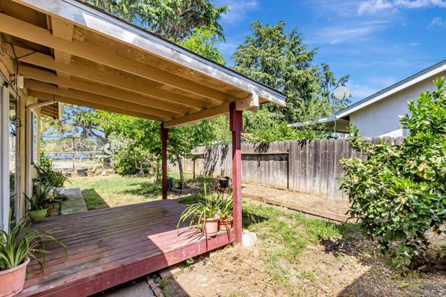 263 Vineyard Drive, San Jose CA: https://media.crmls.org/mediaz/ebcffd40-8c44-444b-af0d-1a8a822313e5.jpg
