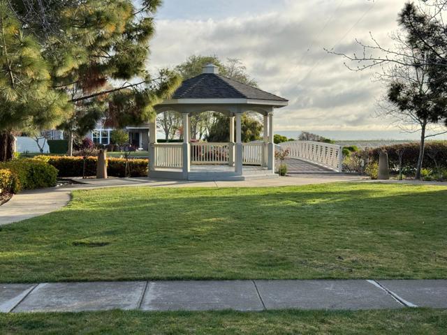 Image 41 of 42 For 400 Solstice Lane