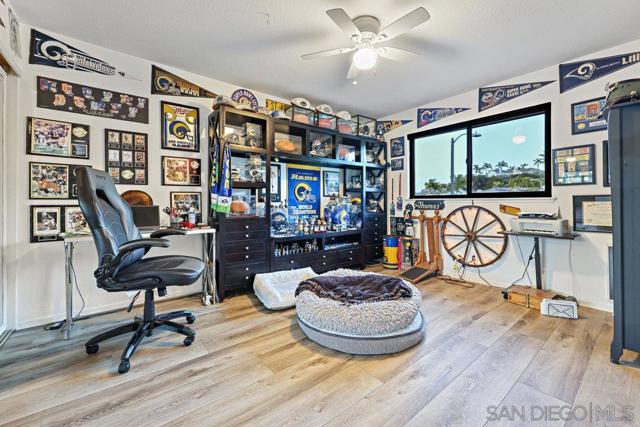 366 Doheny Bay Court, Oceanside CA: https://media.crmls.org/mediaz/ebd0f390-49dc-49a4-b554-9211d4211aed.jpg