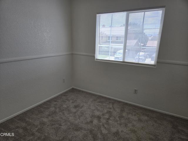 Detail Gallery Image 8 of 16 For 2301 E Newgrove St, Lancaster,  CA 93535 - 5 Beds | 3 Baths