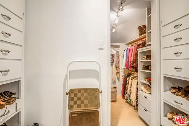 MLS #25586831 image #11
