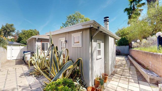 Detail Gallery Image 10 of 24 For 4320 Cartagena Dr, San Diego,  CA 92115 - 2 Beds | 2 Baths